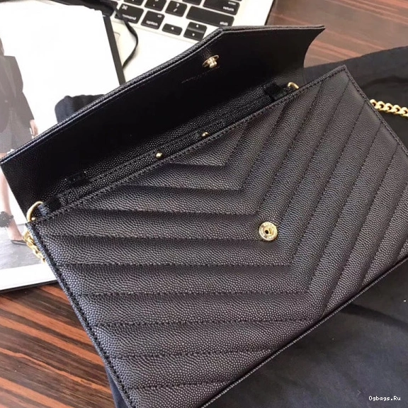 YSL CASSANDRE MATELASSÉ CHAIN WALLET 0815